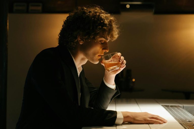 The Rise of Solo Dating: Taking Yourself Out, Guilt-Free