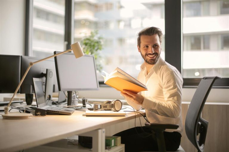 Work-Life Integration: Is the 9-to-5 Dead for Good?