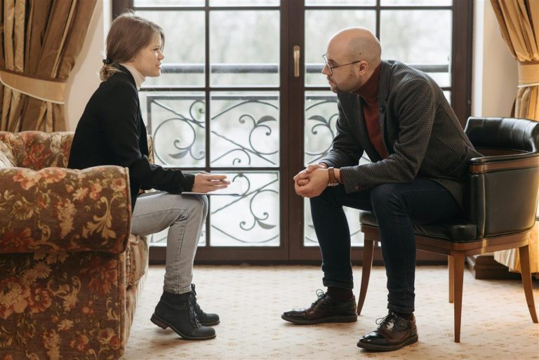 Therapy Speak and the Language of Modern Relationships: Clarity or Confusion?