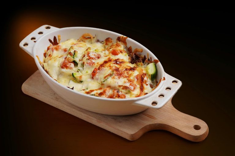 Kitchen Nostalgia: Why Comfort Food Is Making a Cultural Comeback
